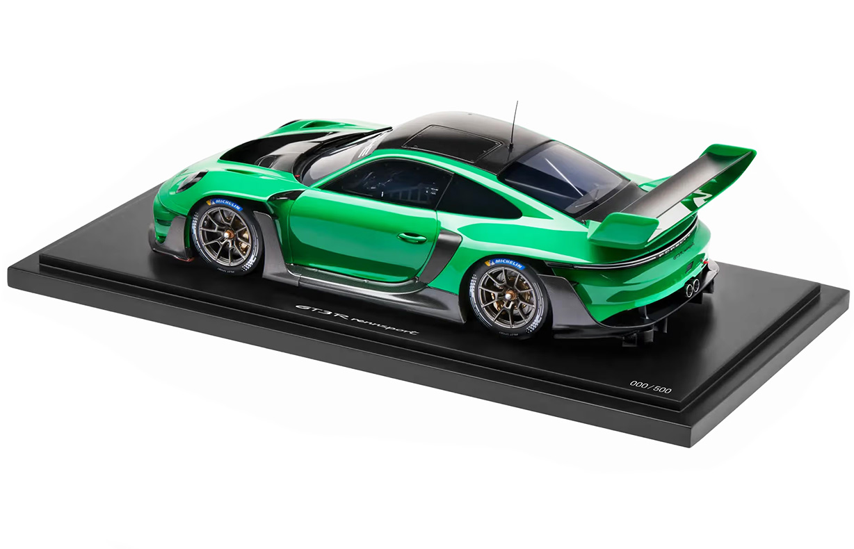 ポルシェ911GT3CUP 1/18 1/18 Spark 2022 Porsche 911 GT3 R #221 24h Spa GPX Martini Racing